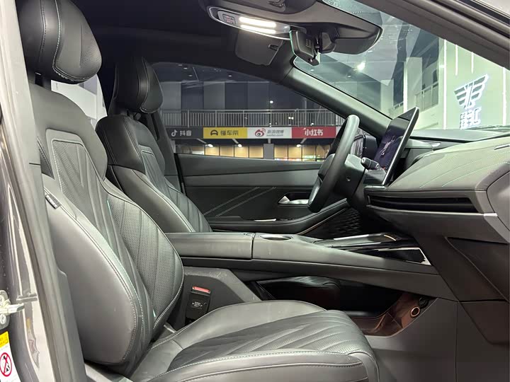 Changan Deepal SL03 2024 2024款 135Plus荣耀版