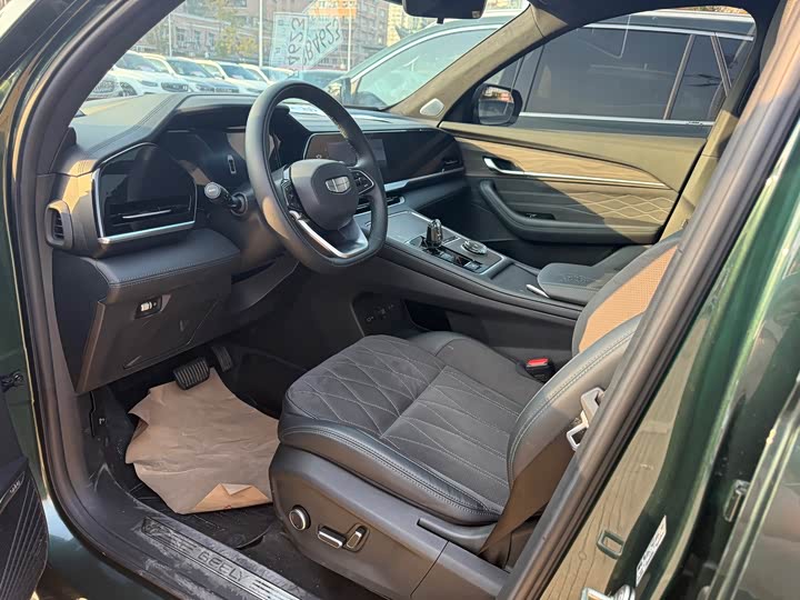 Geely Monjaro 2025 2025款 东方曜 2.0TD 自动揽星版