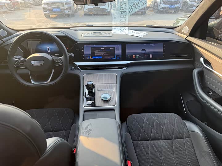 Geely Monjaro 2025 2025款 东方曜 2.0TD 自动揽星版