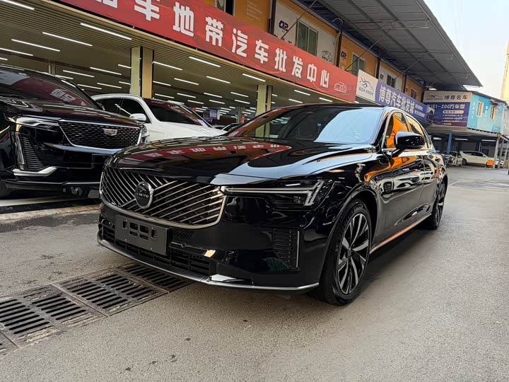 Volvo S90 2026 2026款 B5 智逸豪华版