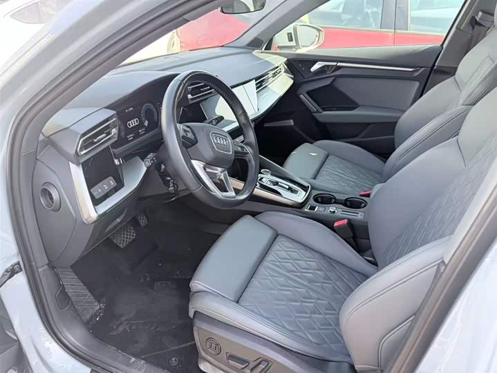 Audi A3 2025 2025款 Sportback 35TFSI 飞驰尊享型