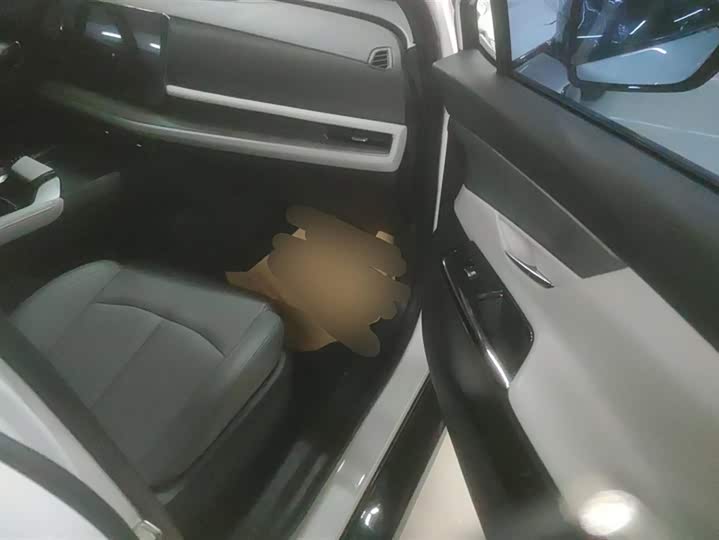 Changan UNI-T 2023 2023款 第二代 1.5T 尊贵型