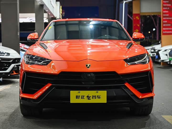 2023 Lamborghini Urus