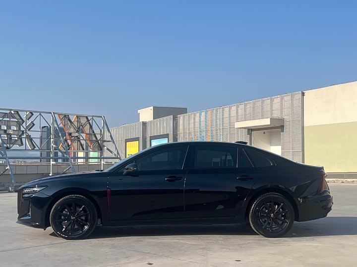 Hongqi H5 2025 2025款 2.0T 自动玄影200万辆纪念版