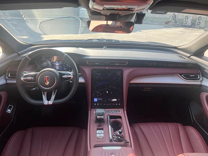 Hongqi H5 2025 2025款 2.0T 自动玄影200万辆纪念版