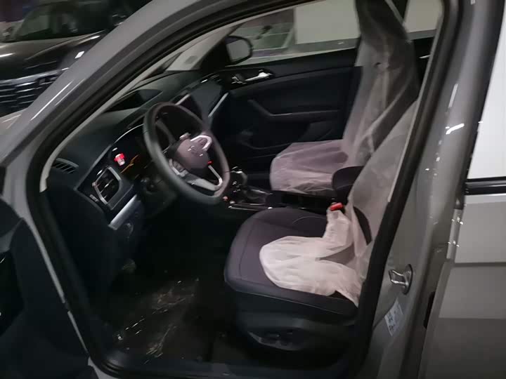 Volkswagen Tharu 2026 2026款 新锐 300TSI 锐享版