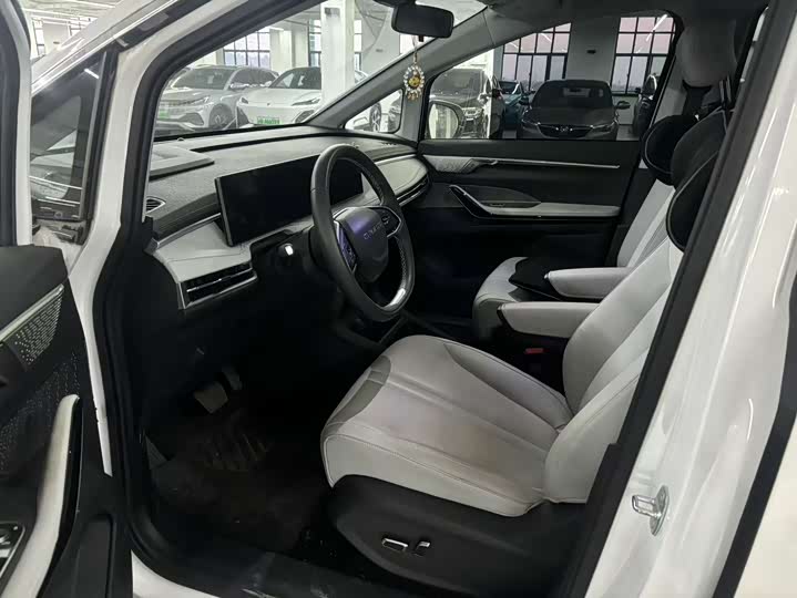 Maxus G70 2024 2024款 2.0T 自动舒享版 7座