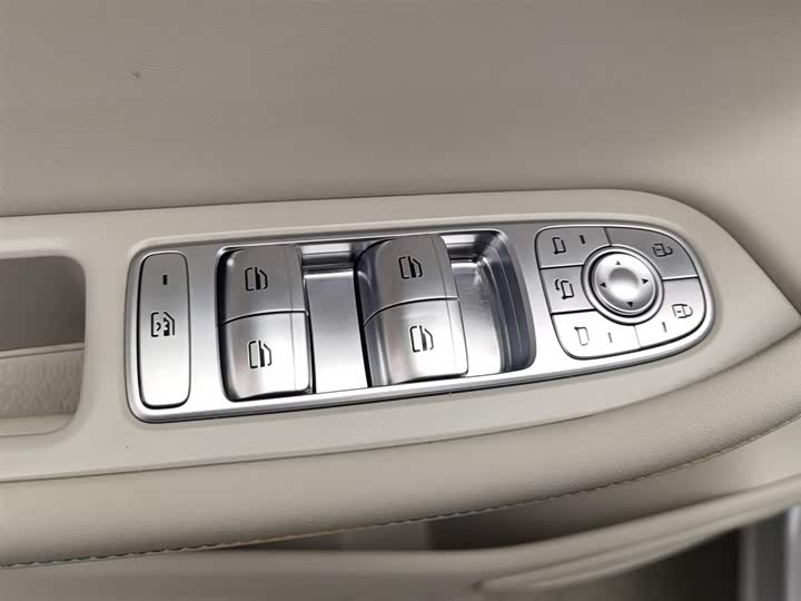 Chery Tiggo 8 Pro Hybrid 2023 2023款 1.5T 悠享版