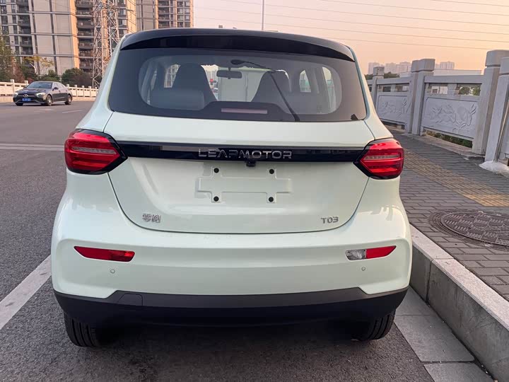 Leapmotor T03 2025 2025款 310舒享版