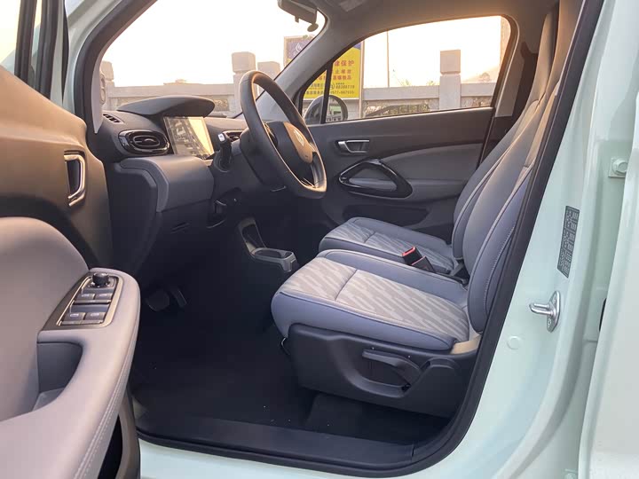 Leapmotor T03 2025 2025款 310舒享版