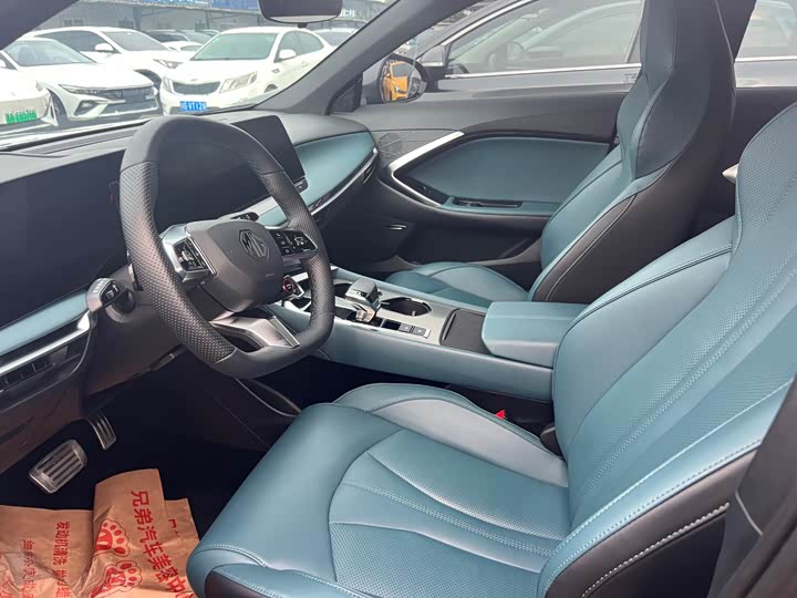 MG Motor 7 2025 2025款 1.5T 300 DCT豪华版