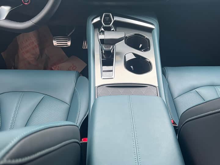 MG Motor 7 2025 2025款 1.5T 300 DCT豪华版