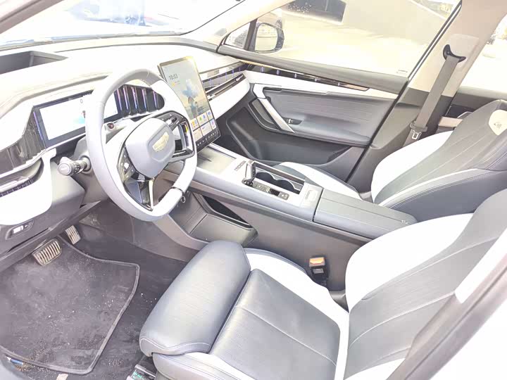 Geely Atlas L 2024 2024款 1.5TD DCT龙腾版