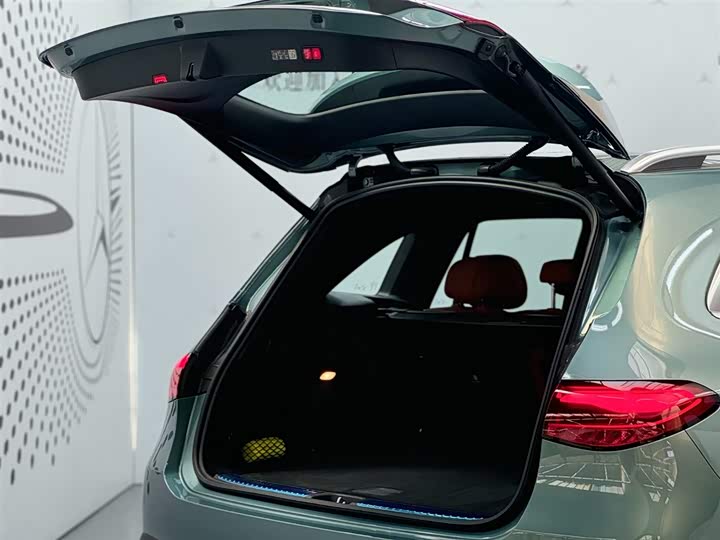 Mercedes-Benz GLC-Class 2025 2025款 GLC 300 L 4MATIC 豪华型 5座