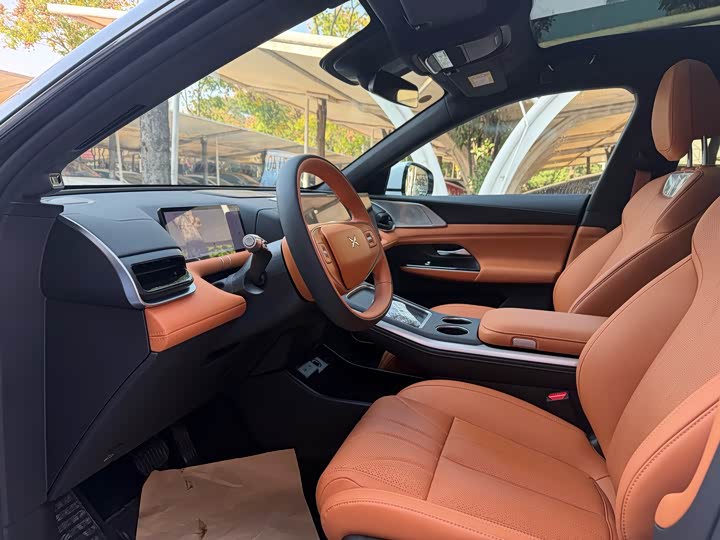 XPeng G9 2025 2025款 725 超长续航 Max