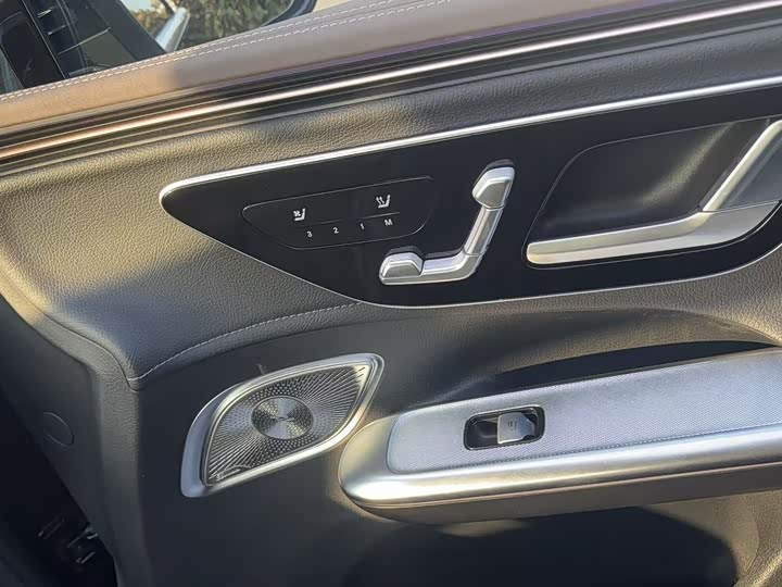 Mercedes-Benz EQE SUV 2024 2024款 500 4MATIC 豪华版