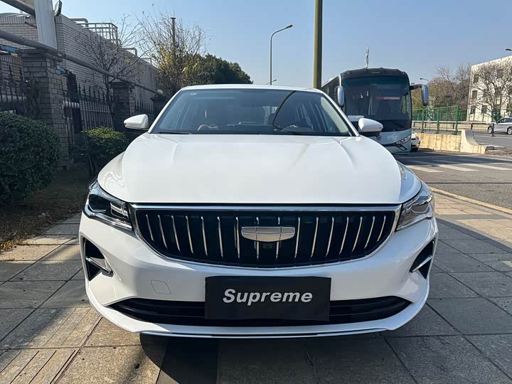 Geely Emgrand 2025 2025款 第4代 1.5L CVT星耀版