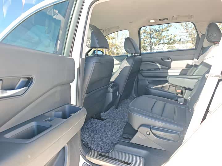 Nissan Pathfinder 2024 2024款 380VC-TURBO 两驱智悦版 6座