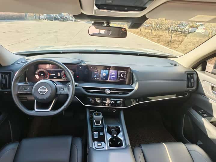 Nissan Pathfinder 2024 2024款 380VC-TURBO 两驱智悦版 6座