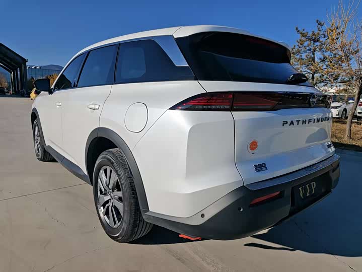 Nissan Pathfinder 2024 2024款 380VC-TURBO 两驱智悦版 6座