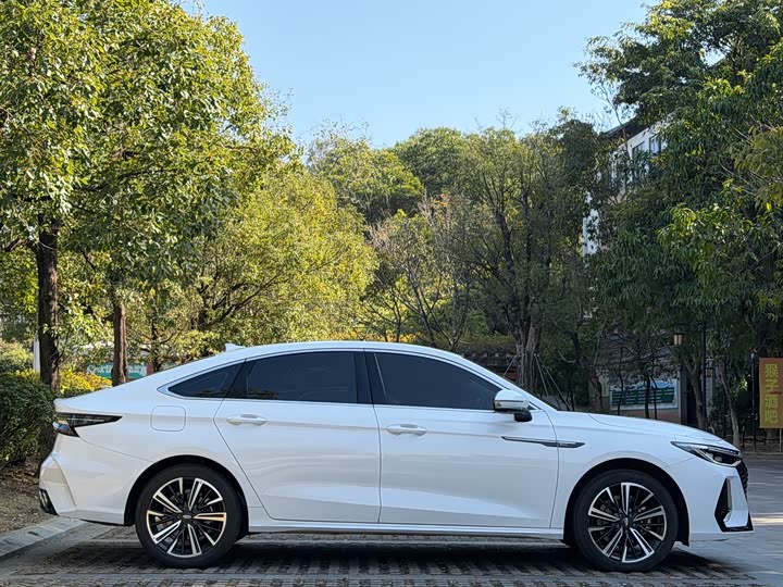 Chery Arrizo 8 2025 2025款 1.6T DCT睿