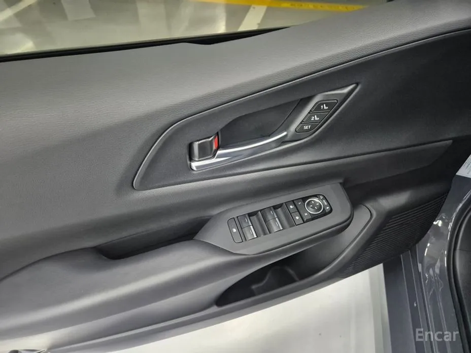 Toyota Prius 2023 2.0 PHEV XSE