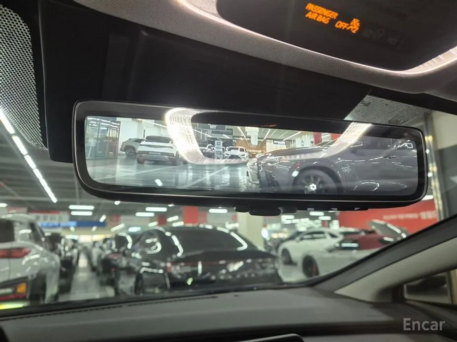 Toyota Prius 2023 2.0 PHEV XSE