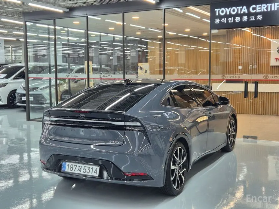 Toyota Prius 2023 2.0 PHEV XSE