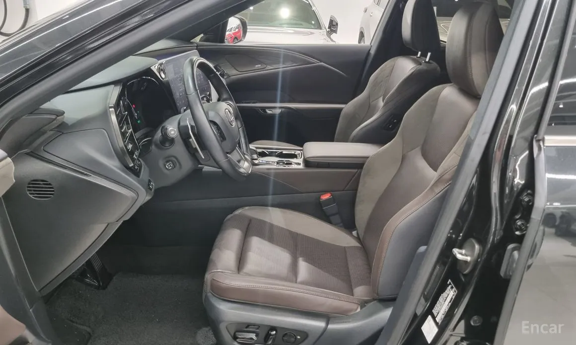 Lexus RX 2023 Luxury