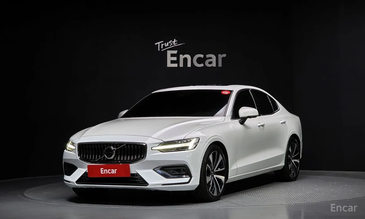 Volvo S60 2019 B5 Ultimate Bright
