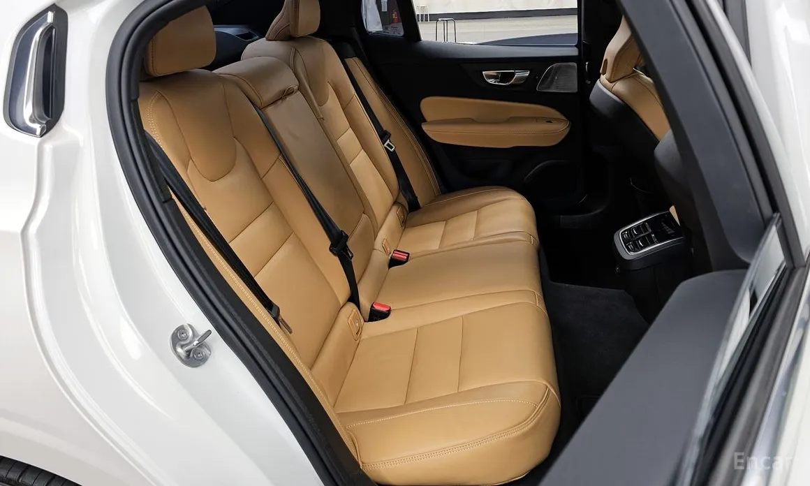 Volvo S60 2019 B5 Ultimate Bright