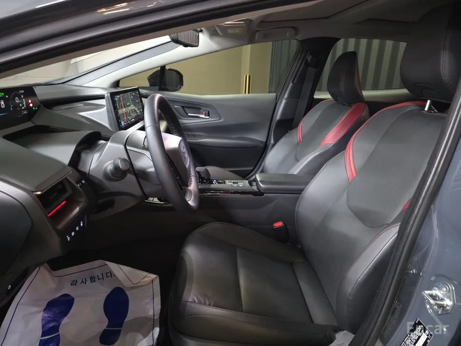 Toyota Prius 2023 2.0 PHEV XSE