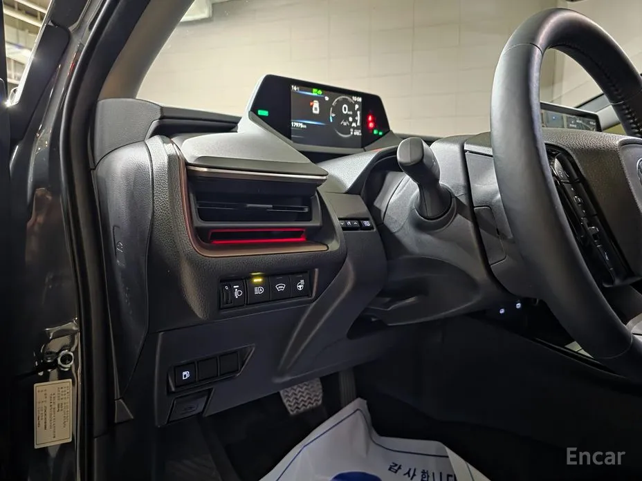 Toyota Prius 2023 2.0 PHEV XSE