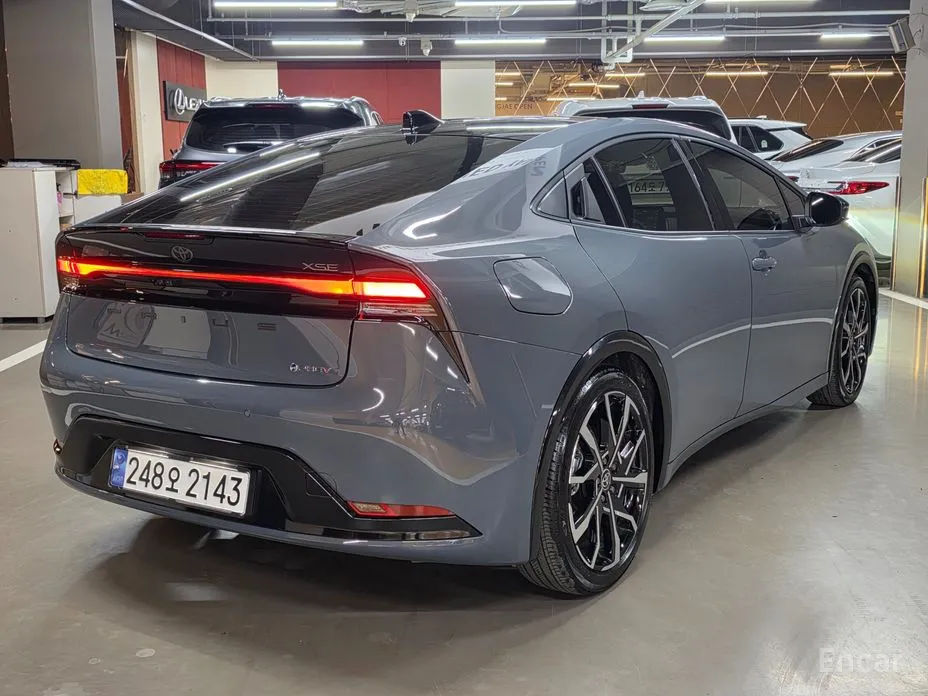 Toyota Prius 2023 2.0 PHEV XSE