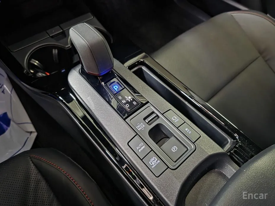 Toyota Prius 2023 2.0 PHEV XSE