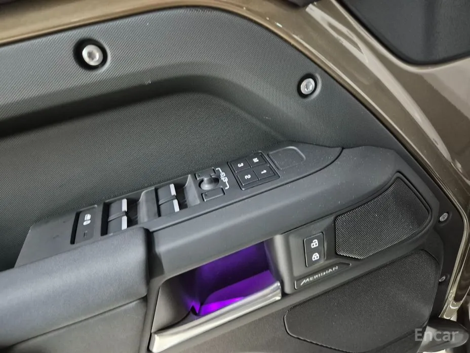 Land Rover Defender 2020 110 D250 X-Dynamic SE