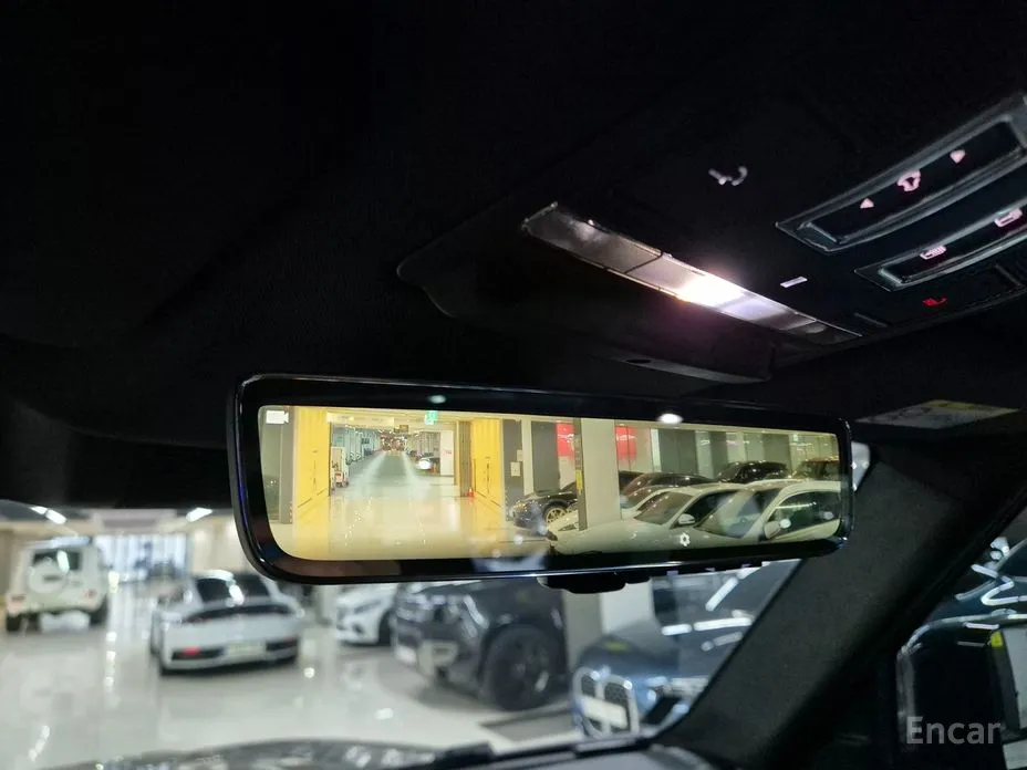 Land Rover Defender 2020 110 D250 X-Dynamic SE