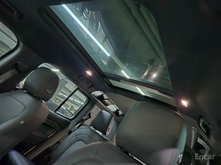 Land Rover Defender 2020 110 D250 X-Dynamic SE