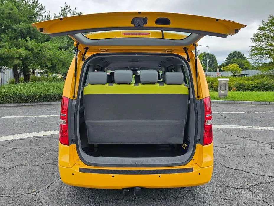 Hyundai Starex 2017 School Bus LPi