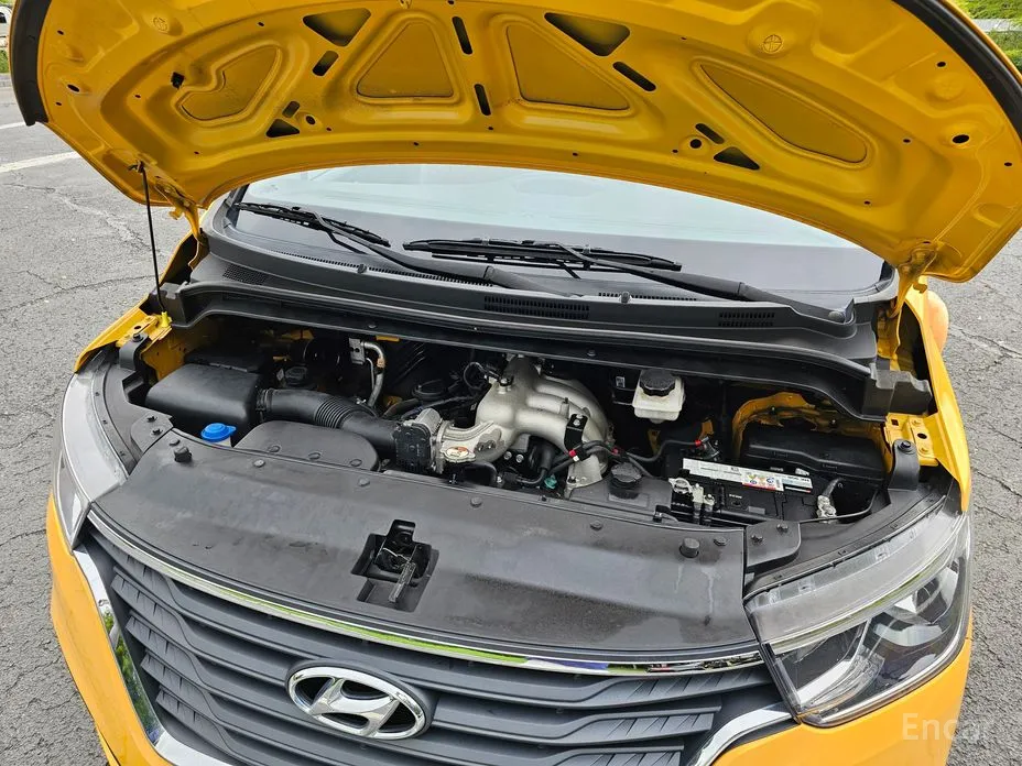 Hyundai Starex 2017 School Bus LPi