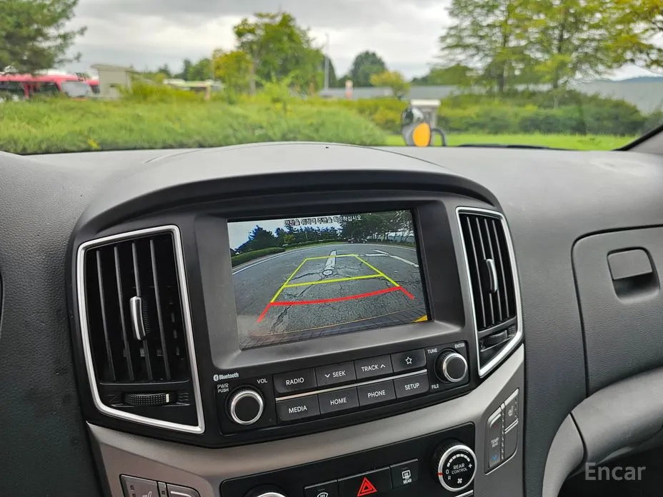 Hyundai Starex 2017 School Bus LPi