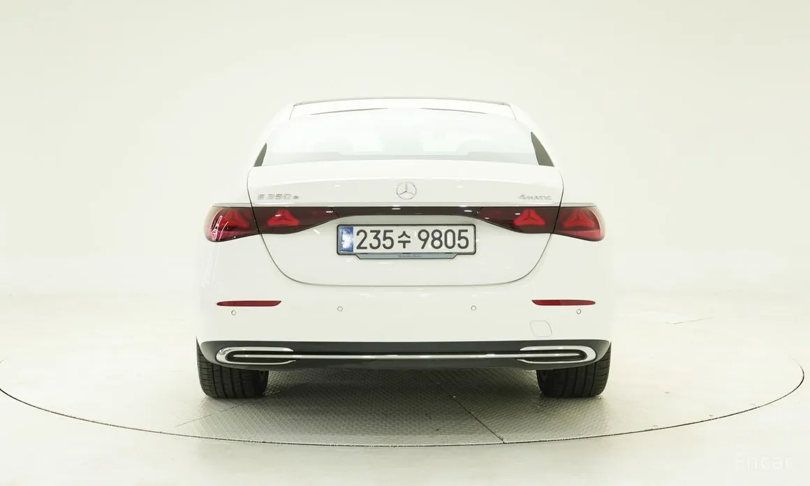 Mercedes-Benz E-Class 2024 E350e 4MATIC