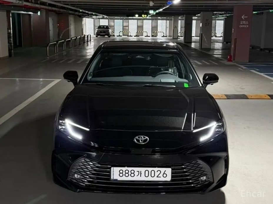 Toyota Camry 2024 2.5 XLE Premium Hybrid