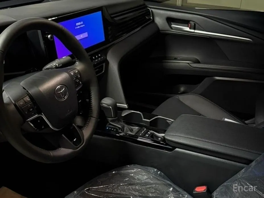 Toyota Camry 2024 2.5 XLE Premium Hybrid