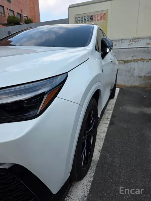 Lexus NX 2022 F-Sport