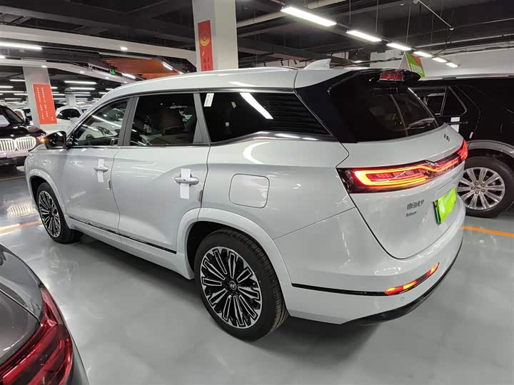 Jetour Shanhai L9 2025 2025款 1.5TD 2DHT 旗舰版 6座