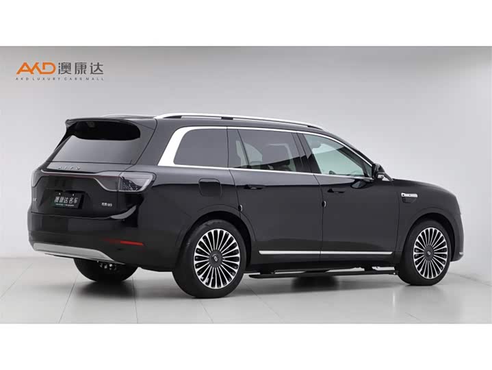 Aito M9 2025 2025款 增程 Ultra版 52kWh 6座版