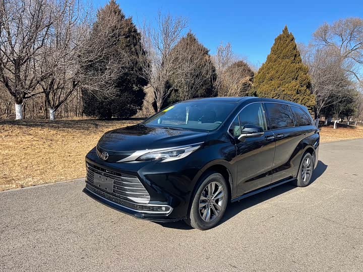 Toyota Sienna 2026 2026款 2.5L 双擎两驱尊贵版