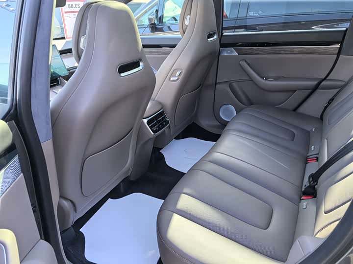 Luxeed R7 2025 2025款 增程 251km Max