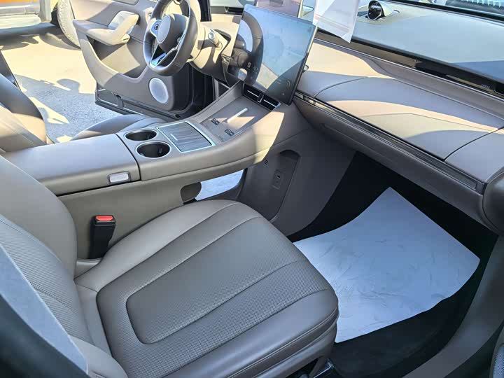 Luxeed R7 2025 2025款 增程 251km Max